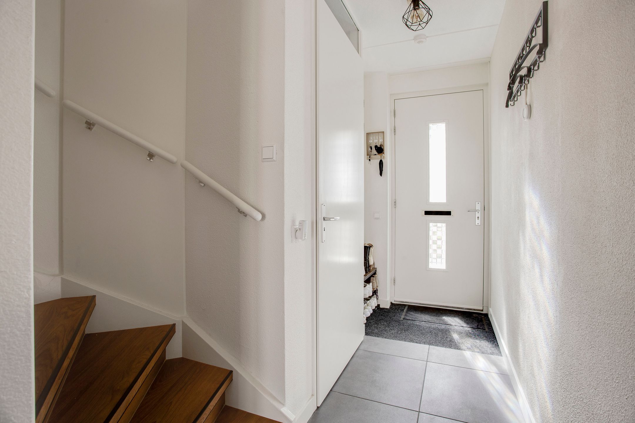 Photo 15 of Burgemeester Folkertslaan 43