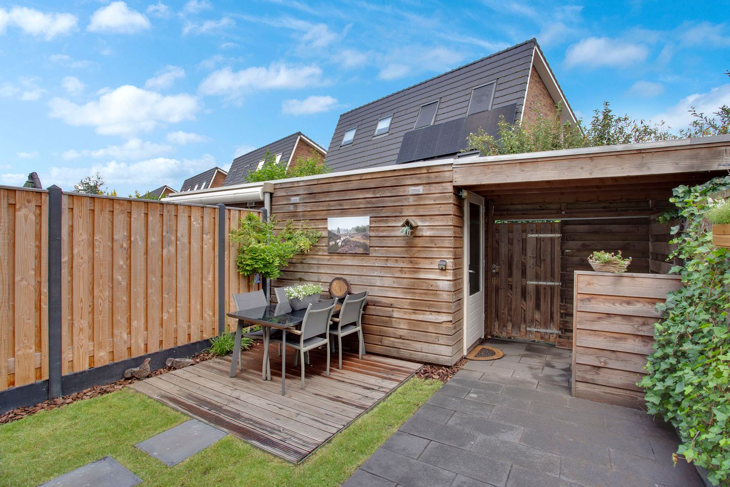 Photo 44 of Burgemeester Folkertslaan 43