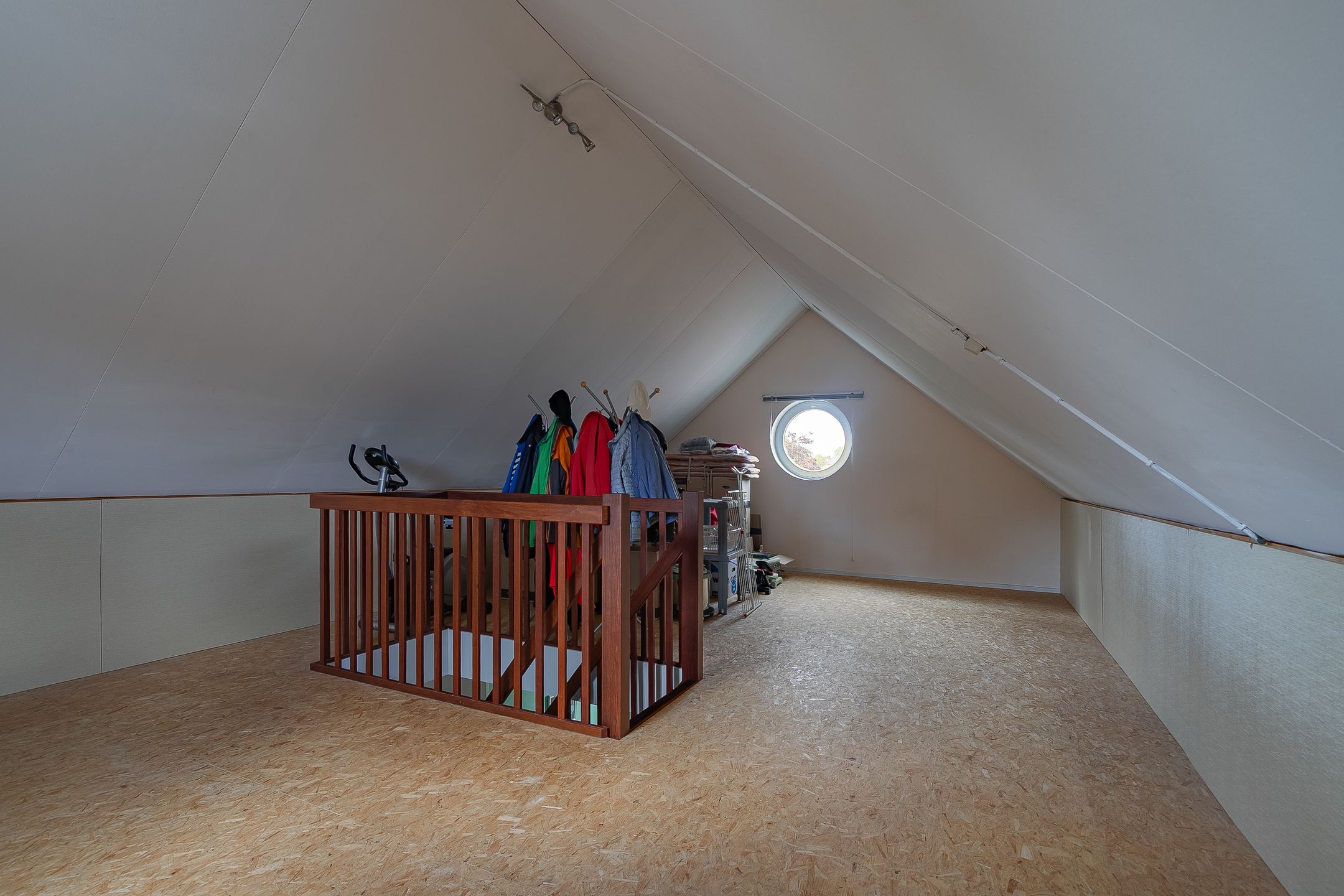 Foto 24 van Hobbelrade 5