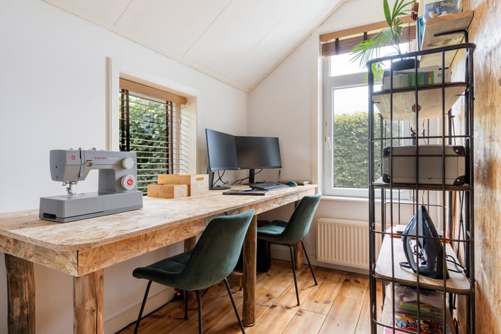 Foto 16 van Parallelweg 10