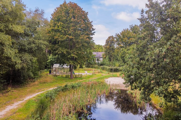 Foto 64 van Parallelweg 10