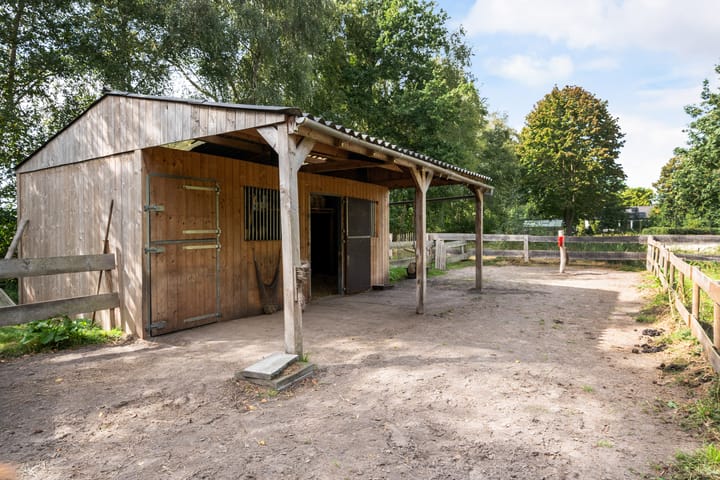 Foto 67 van Parallelweg 10