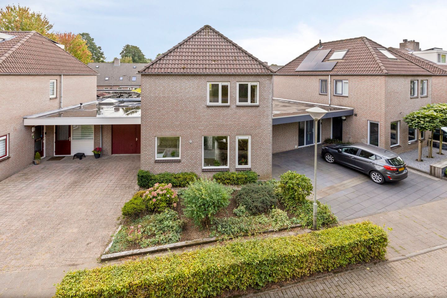 Foto 25 van Roesterd 13