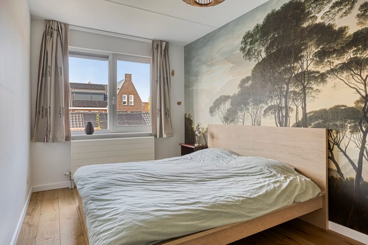 Foto 12 van Langshanlaan 33