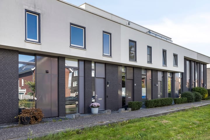 Foto 32 van Vuurvlinder 112