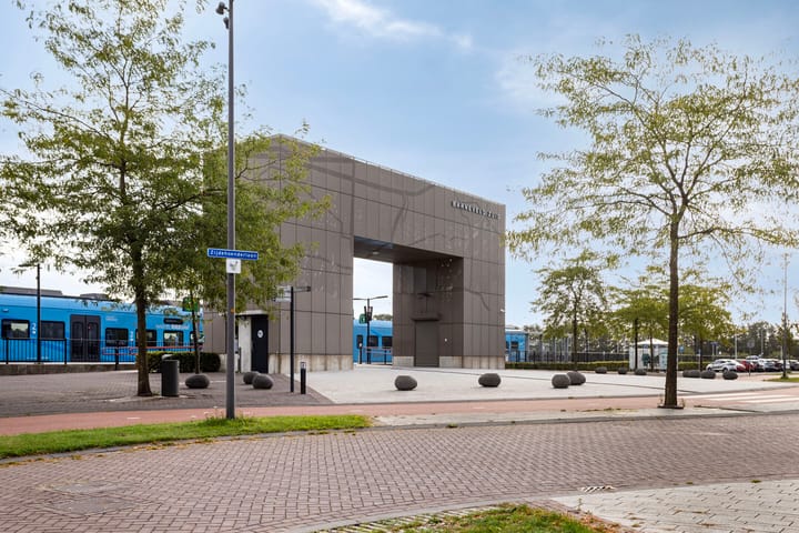 Foto 32 van Langshanlaan 33