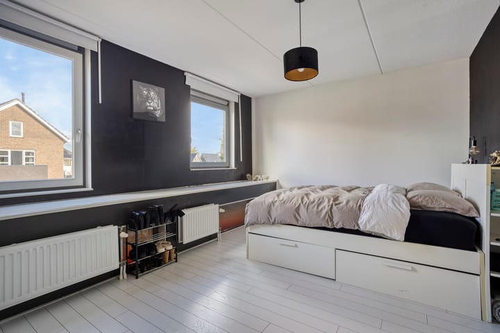 Foto 13 van Vuurvlinder 112