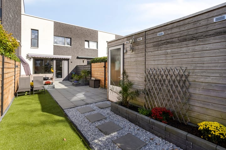 Foto 3 van Vuurvlinder 112