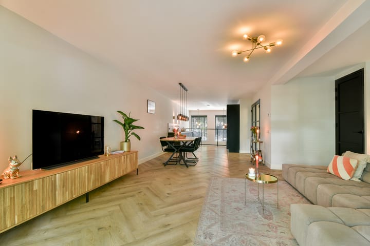 Foto 9 van Oostzeedijk Beneden 211-A