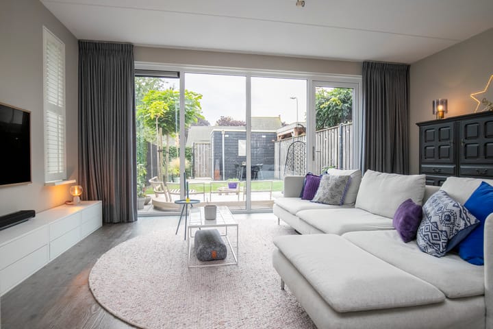 Foto 3 van Canneveltstraat 27