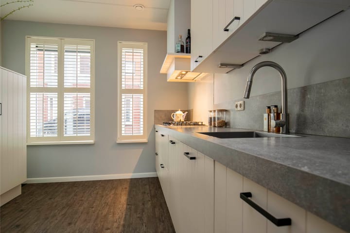 Foto 4 van Canneveltstraat 27