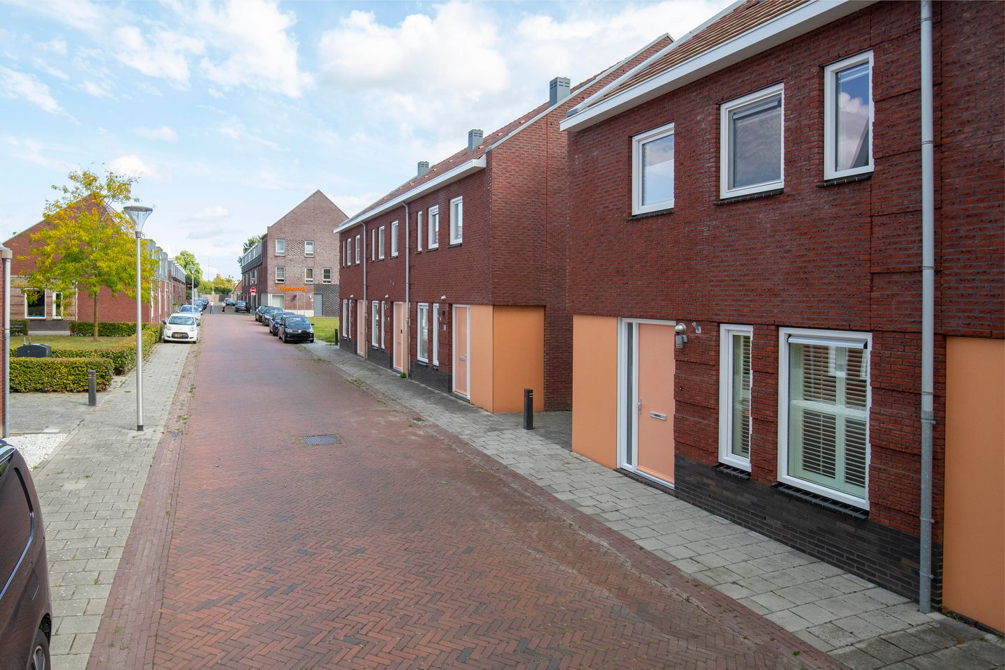 Foto 10 van Canneveltstraat 27