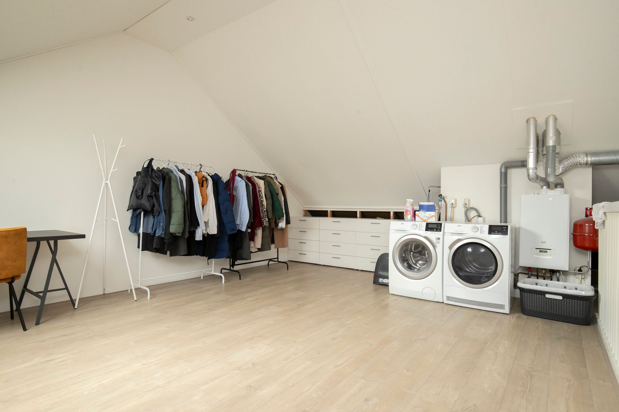 Foto 42 van Canneveltstraat 27