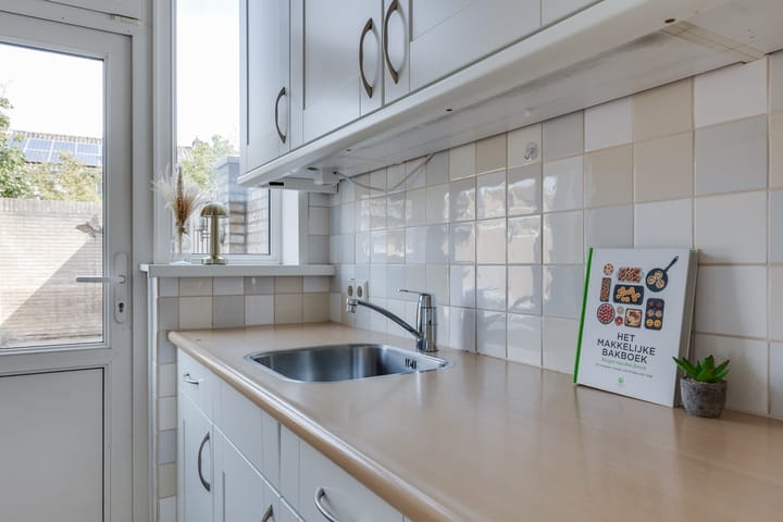 Foto 10 van Burgemeester van Tuyllstraat 19