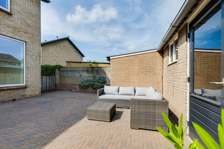 Foto 21 van Burgemeester van Tuyllstraat 19