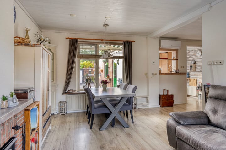 Foto 8 van Zeeanemoonweg 39