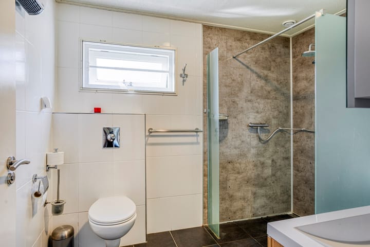 Foto 13 van Zeeanemoonweg 39