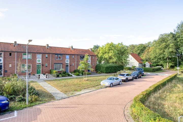 Foto 26 van Zeeanemoonweg 39