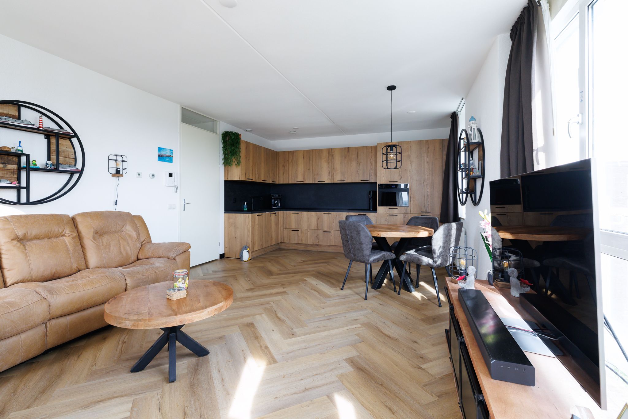 Photo 21 of Bandastraat 44