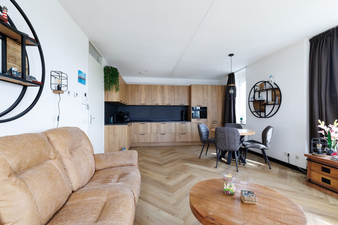 Photo 22 of Bandastraat 44