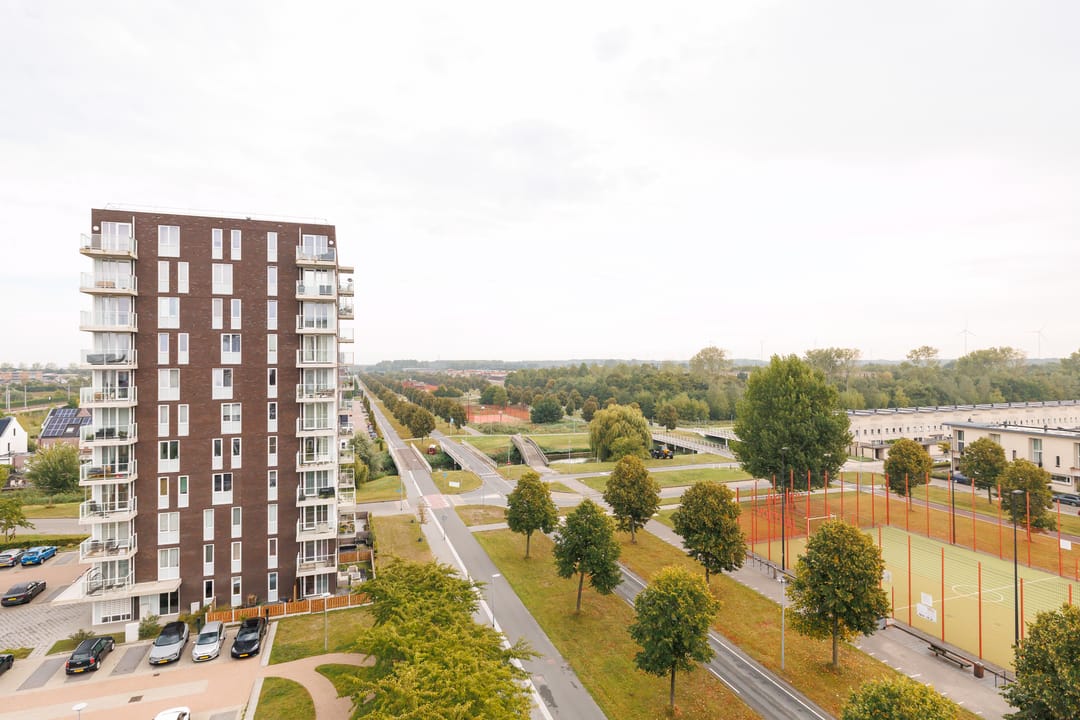 Photo 32 of Bandastraat 44