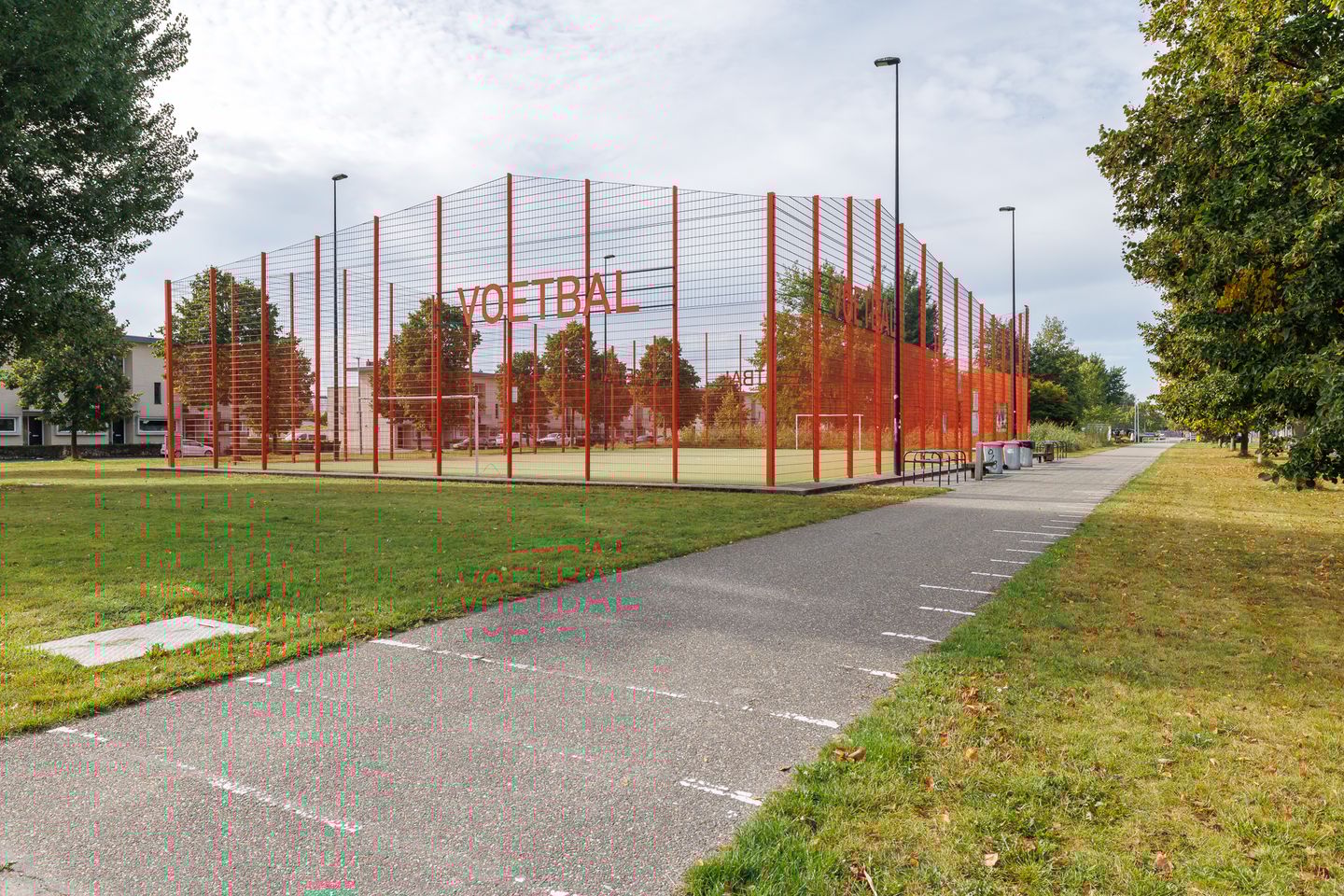 Photo 35 of Bandastraat 44