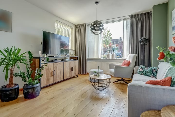 Foto 3 van van Berckenrodelaan 88