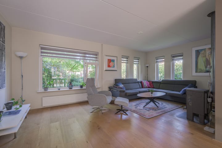 Foto 7 van Herman van Velzenstraat 8