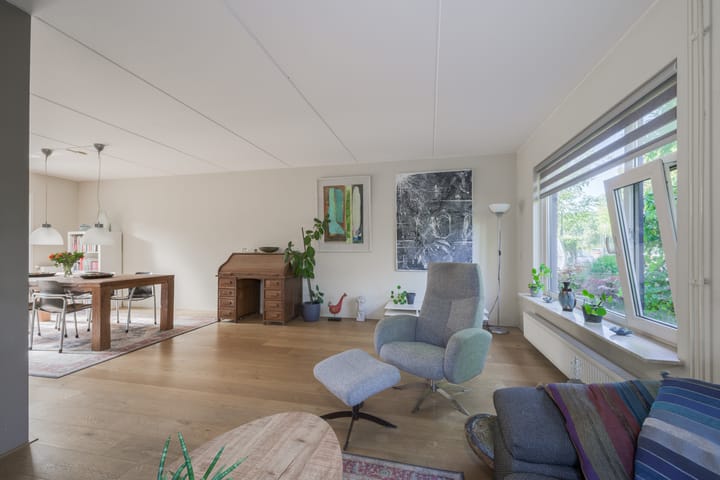 Foto 10 van Herman van Velzenstraat 8