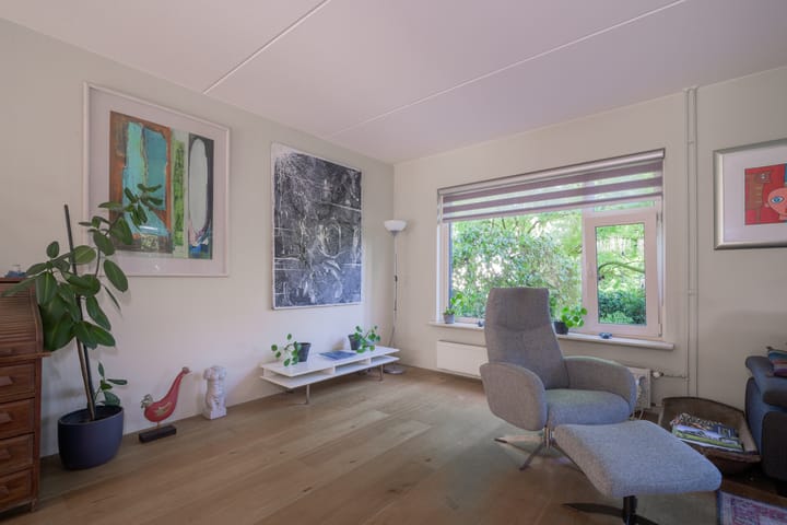 Foto 12 van Herman van Velzenstraat 8