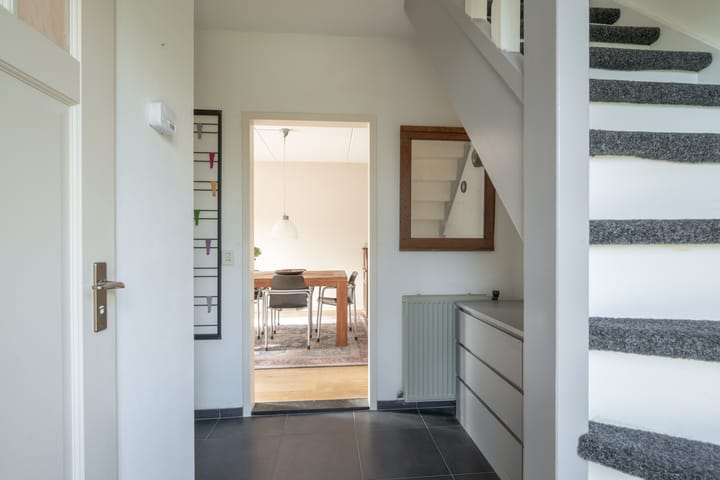 Foto 24 van Herman van Velzenstraat 8