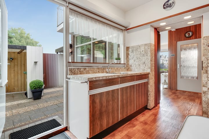 Foto 11 van Johannes Wierlaan 74