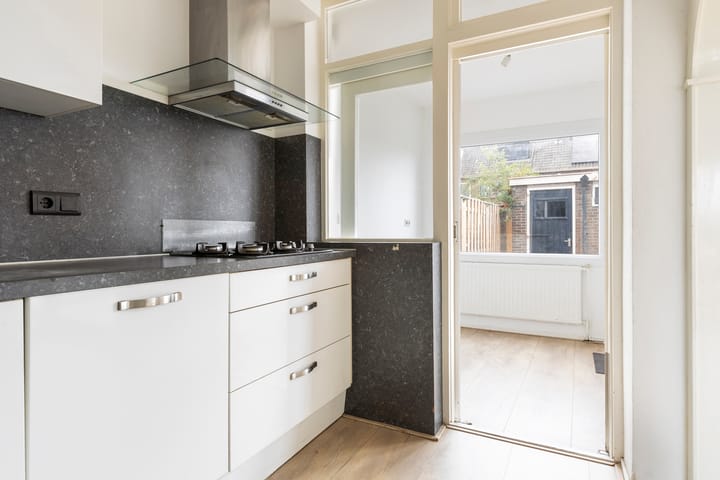 Foto 11 van Dr. Bekenkampstraat 2