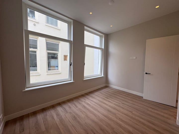 Photo 10 of Pieter Cornelisz. Hooftstraat 131-2