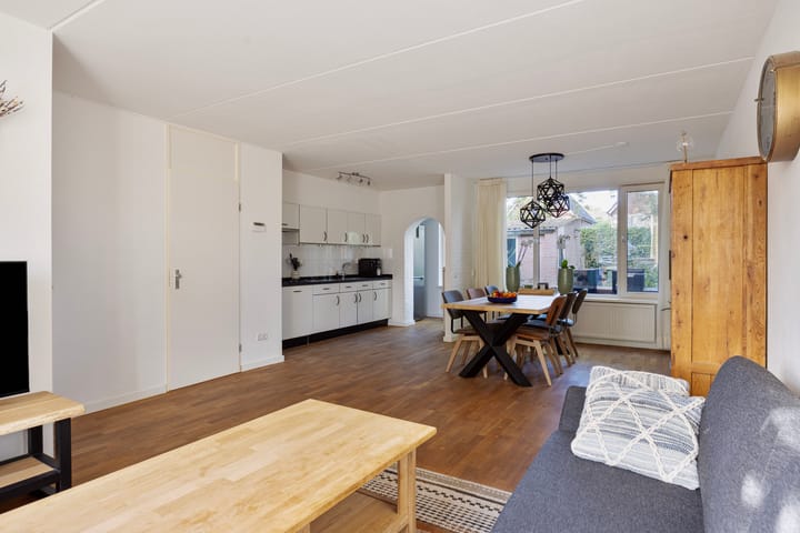 Foto 7 van Terpeborch 27