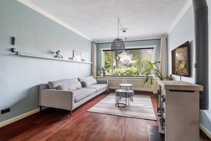 Foto 6 van Poaitrije 12