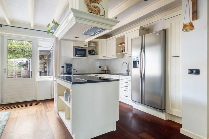 Foto 14 van Poaitrije 12