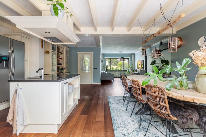 Foto 17 van Poaitrije 12