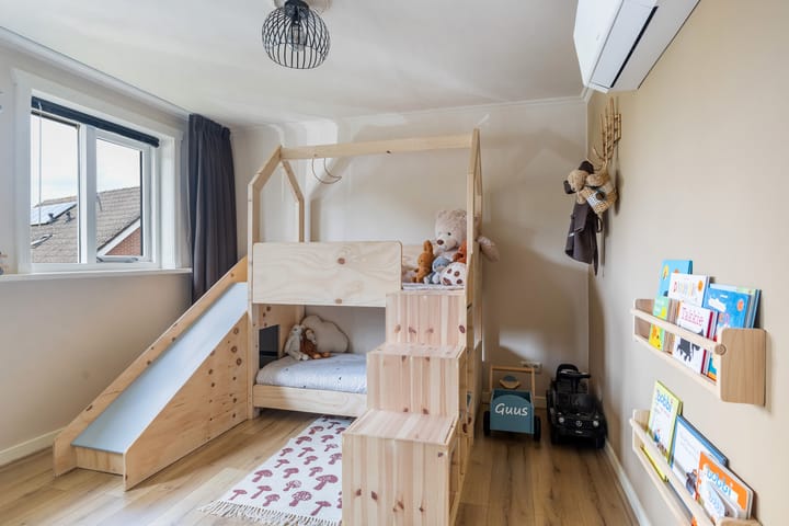 Foto 22 van Poaitrije 12