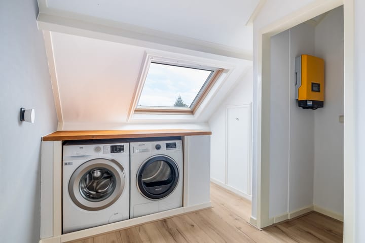 Foto 29 van Poaitrije 12