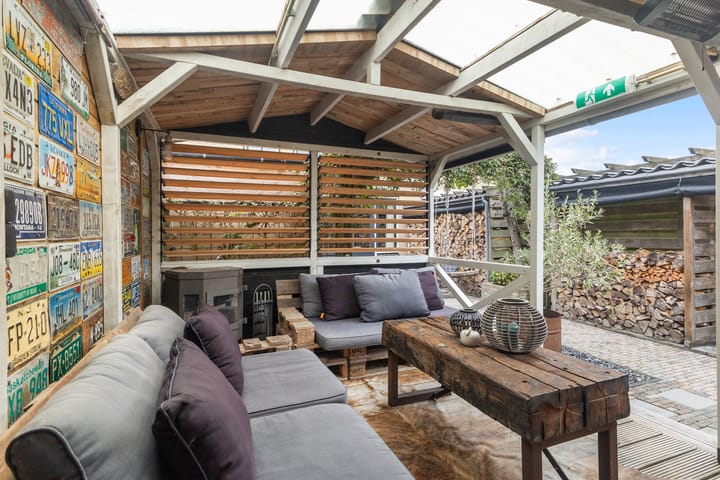 Foto 39 van Poaitrije 12