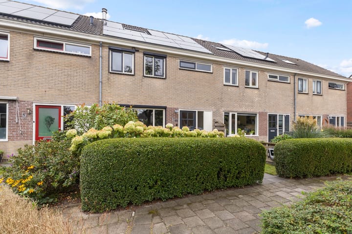 Foto 42 van Poaitrije 12