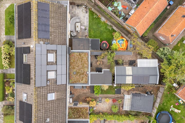 Foto 49 van Poaitrije 12