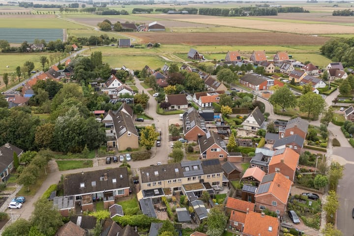 Foto 53 van Poaitrije 12