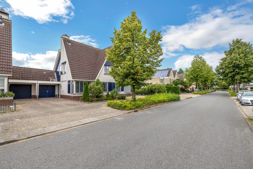 Foto 8 van Martin Luther Kinglaan 135