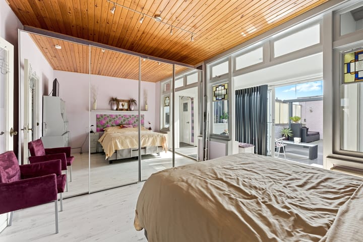 Photo 16 of 2e van Leyden Gaelstraat 16-D