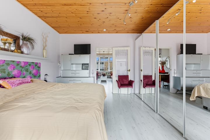 Photo 17 of 2e van Leyden Gaelstraat 16-D