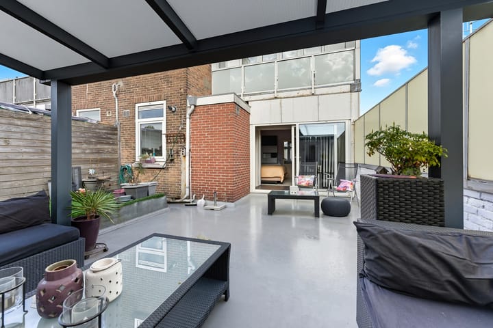 Photo 24 of 2e van Leyden Gaelstraat 16-D