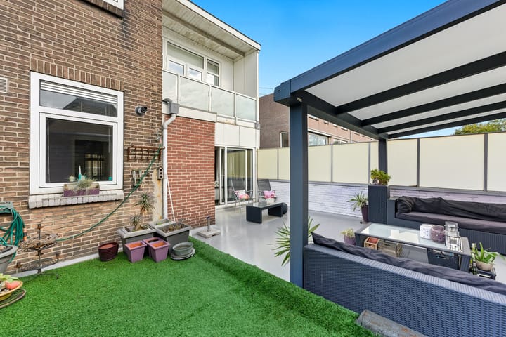 Photo 25 of 2e van Leyden Gaelstraat 16-D