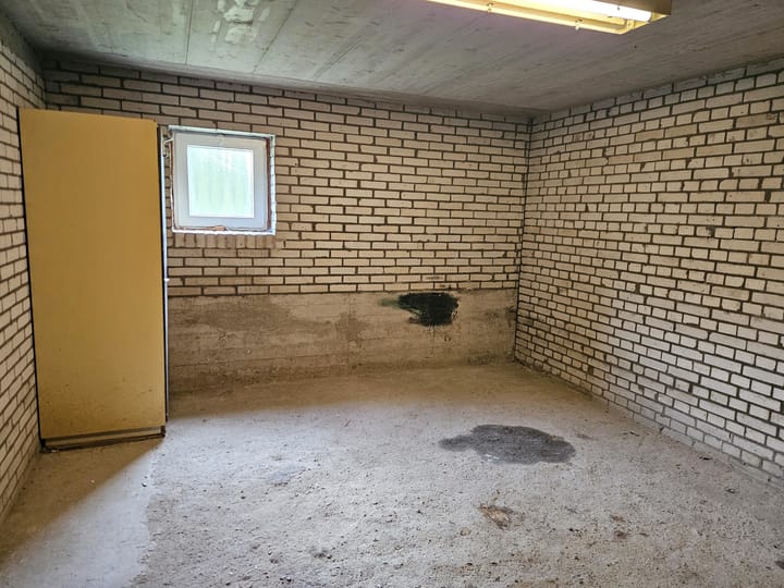 Photo 24 of Esdoornlaan 9